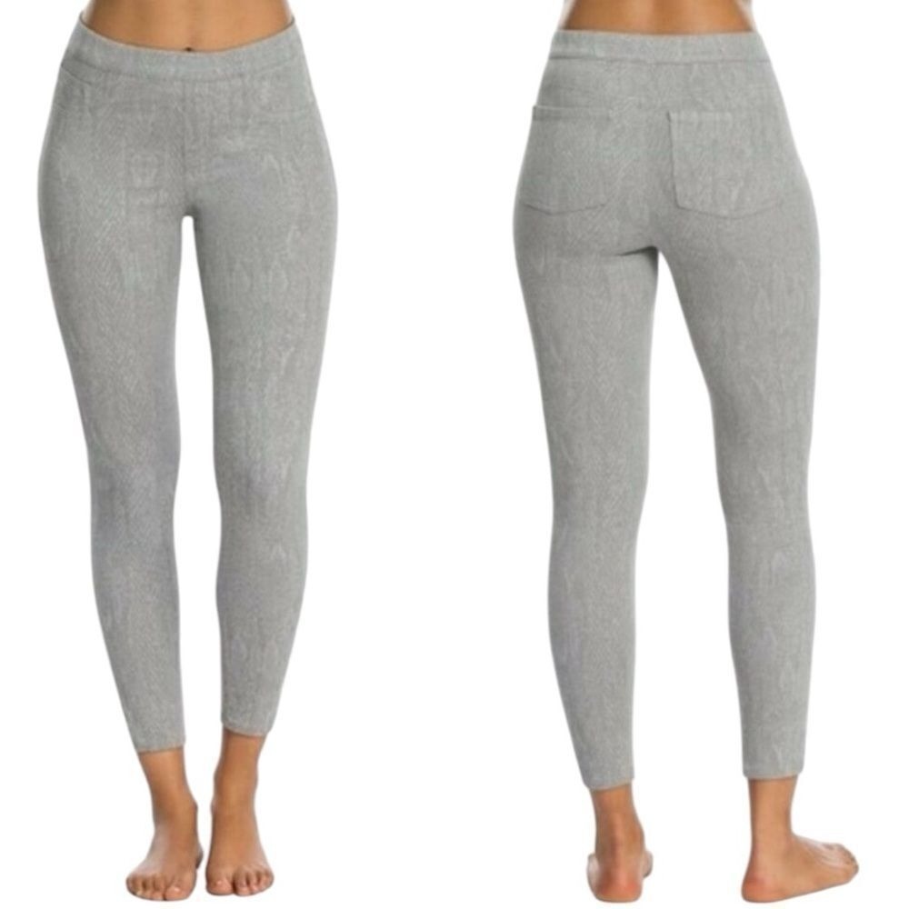 SPANX  Snake Print Grey Leggings Womens Size Medium